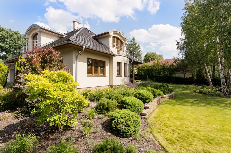 casa-con-jardin-velaris